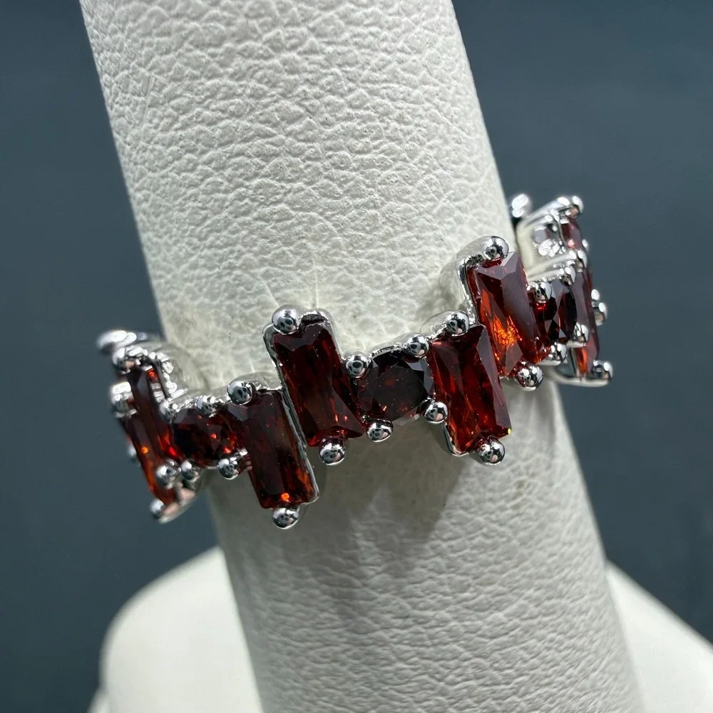 Bomb Party Simplistic and Dreamy Size 6 Ring Garnet CZ RBP6770‎ Rhodium